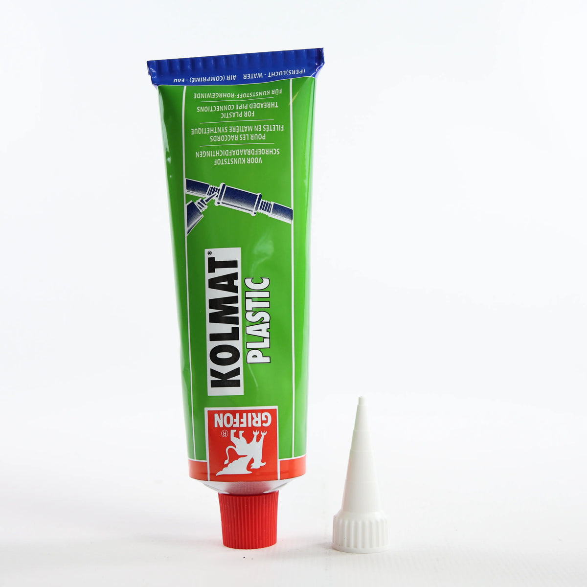 Герметик GRIFFON KOLMAT PLASTIC — тюбик стоїть вертикально, вигляд спереду зі знятою насадкою поруч