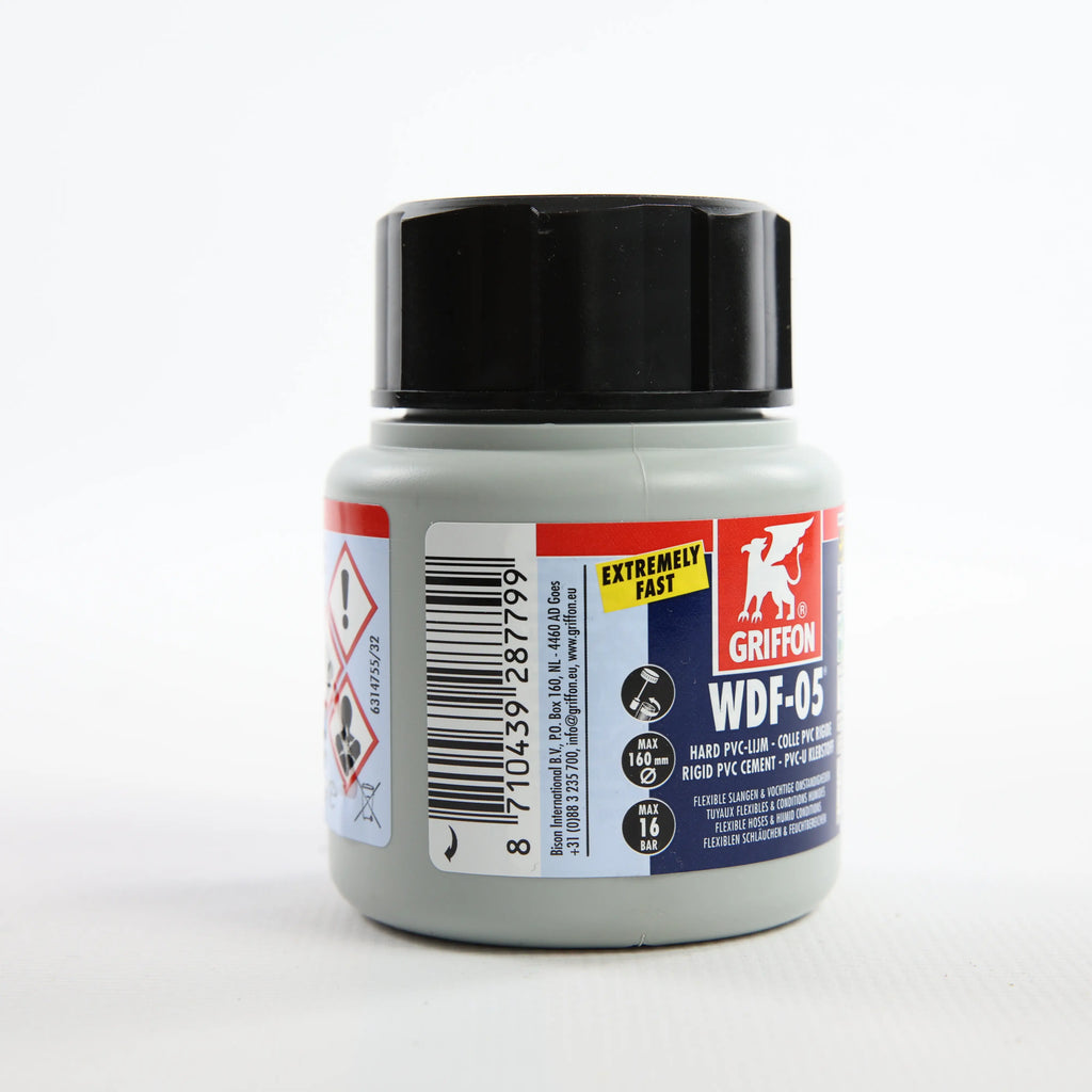 Клей для flex PVC_ABS Griffon WDF-05 0,125 л — банка стоїть під кутом збоку, видно штрихкод та край передньої етикетки